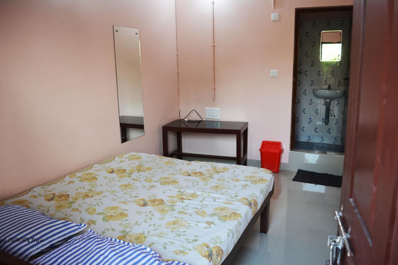 Ppg Tourist Home Chottanikara Dış mekan fotoğraf